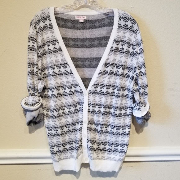 Merona Sweaters - 📌✅5 FOR $25 | Patterned V neck button up cardigan